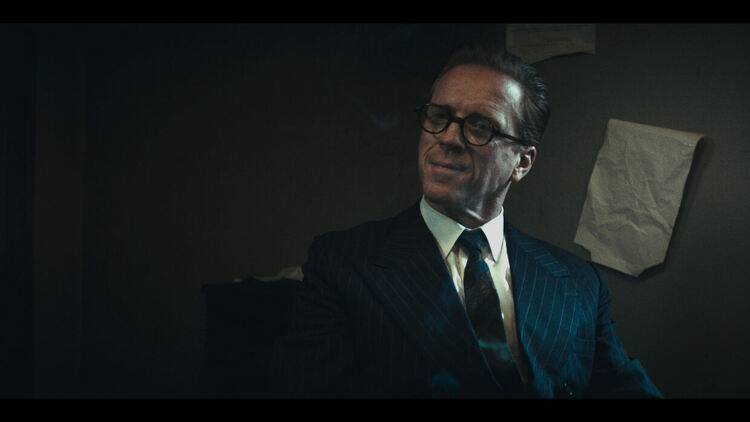 Гай Пиърс и Деймиън Люис играят главните роли в трилър сериала „Шпионин сред приятели“ с премиера в HBO Max