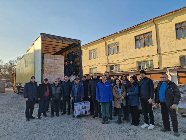 Кърджали изпраща още два ТИР-а помощи за Турция