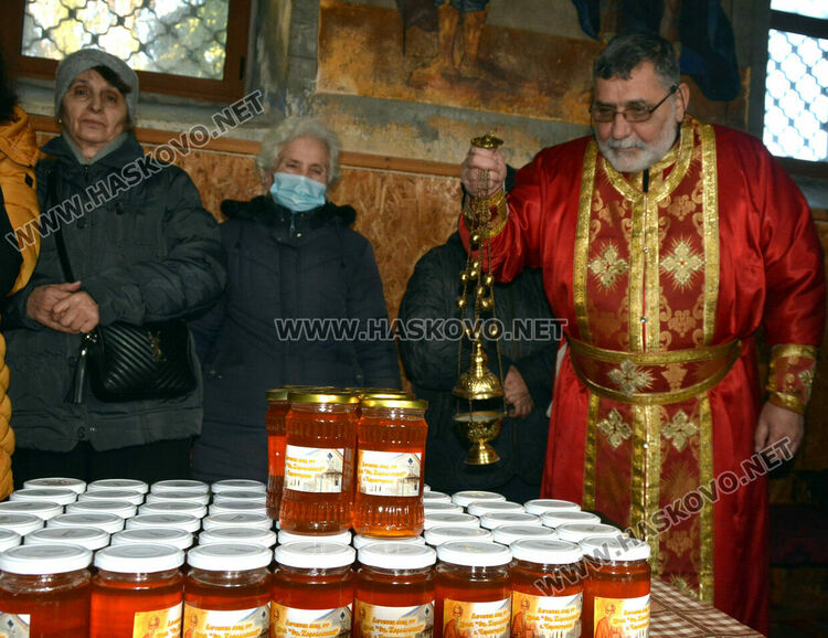 Църквата „Св. Харалапмпий“ в Черногорово отбеляза храмов празник и 160 г. от създаването си