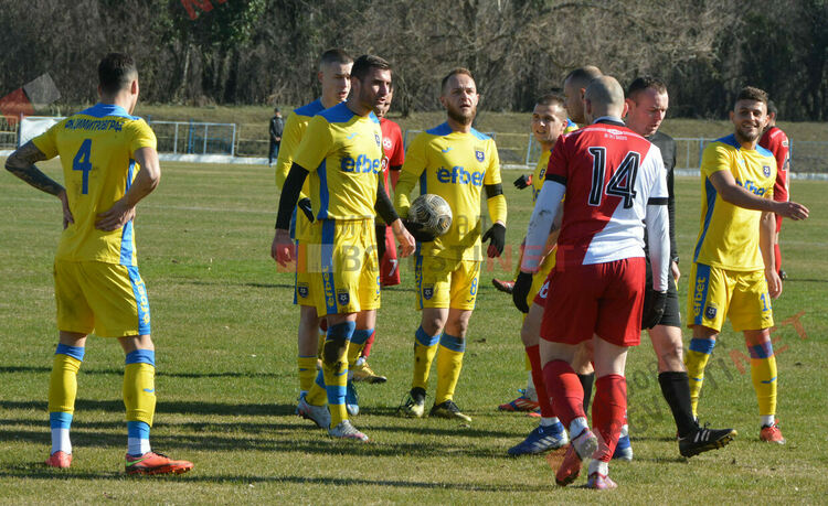 Оспорван футболен мач между отборите на Димитровград и Хасково