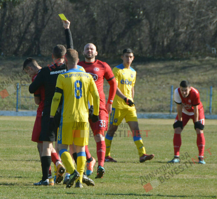 Оспорван футболен мач между отборите на Димитровград и Хасково