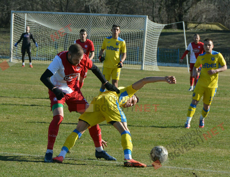 Оспорван футболен мач между отборите на Димитровград и Хасково