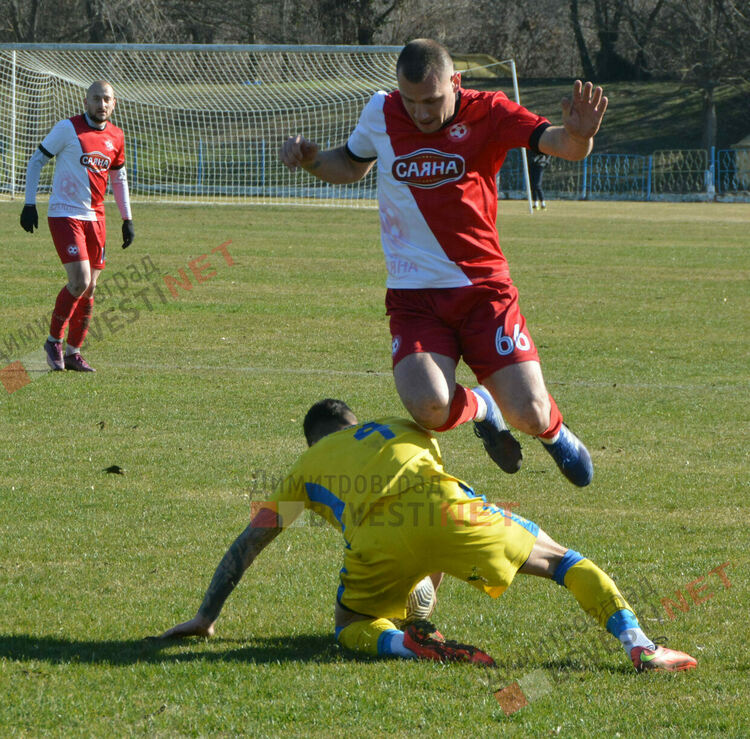 Оспорван футболен мач между отборите на Димитровград и Хасково