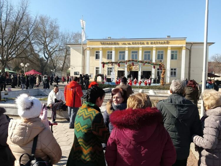 Празник на виното събра  първомайци за 19-ти път