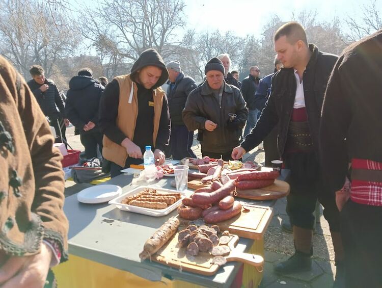 Празник на виното събра  първомайци за 19-ти път