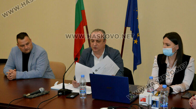 Началото на РИК-Хасково с минута мълчание в памет на жертвите на земетресенията