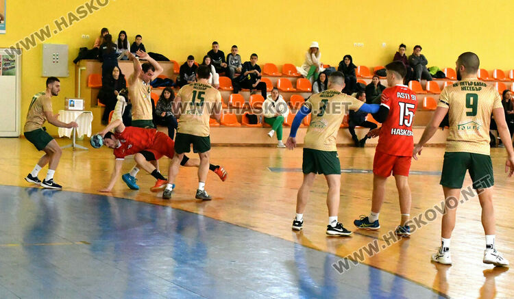 Хандбалистите от Хасково и Минерални бани играят мачове в помощ на Дани