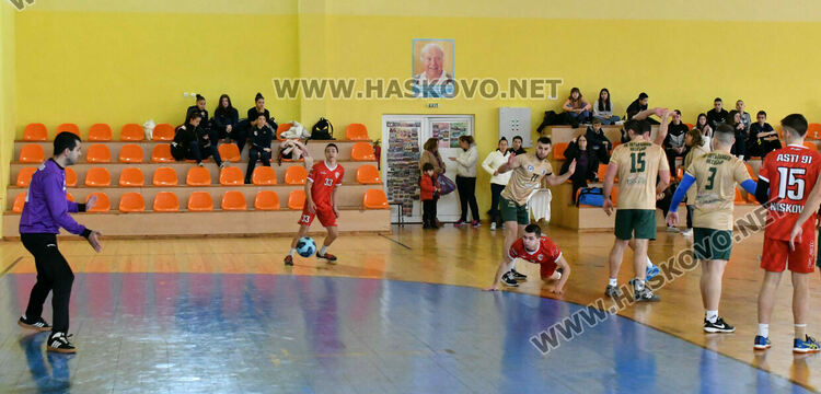 Хандбалистите от Хасково и Минерални бани играят мачове в помощ на Дани