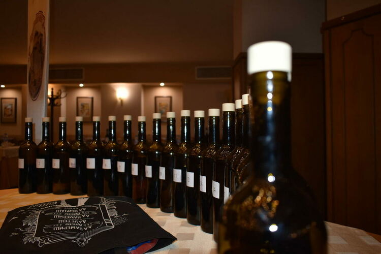 Избраха най-добрия винар сред предприемачите в Асеновград и региона (снимки)