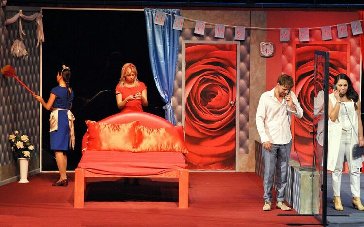 Звезди от Народния театър ще ни представят "Перфектната сватба"