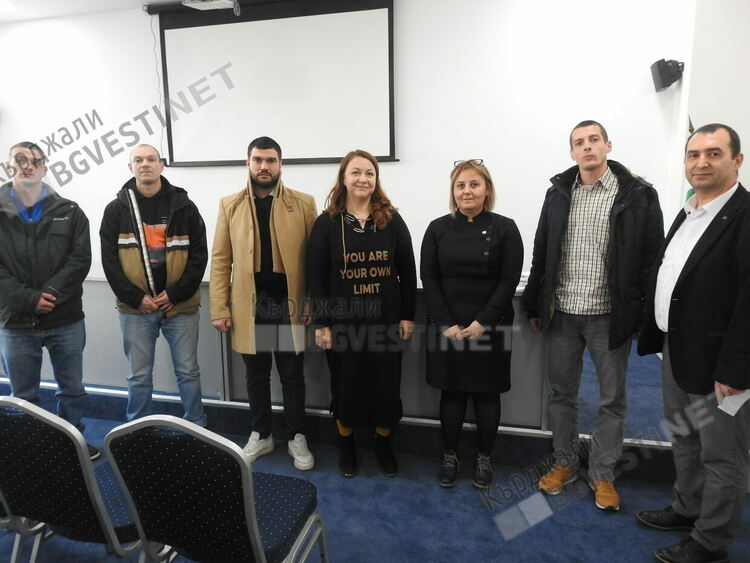 Тревога! Деца продават дрога на деца в Кърджали! Обществеността реагира!