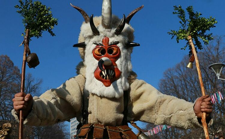 Маскарадният празник „Магията на Сурва“ в Земен се завръща след кратко отлагане