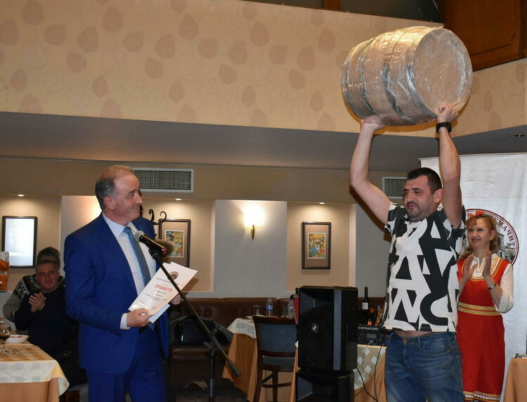 Избраха най-добрия винар сред предприемачите в Асеновград и региона (снимки)