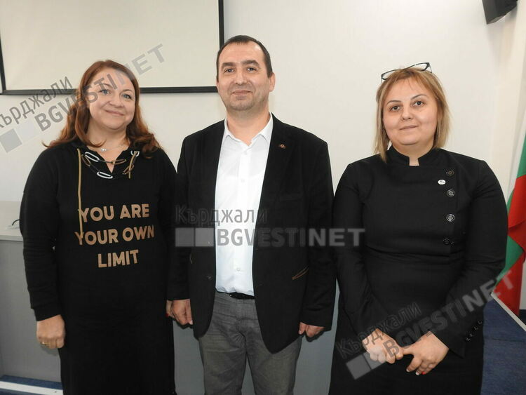 Тревога! Деца продават дрога на деца в Кърджали! Обществеността реагира!