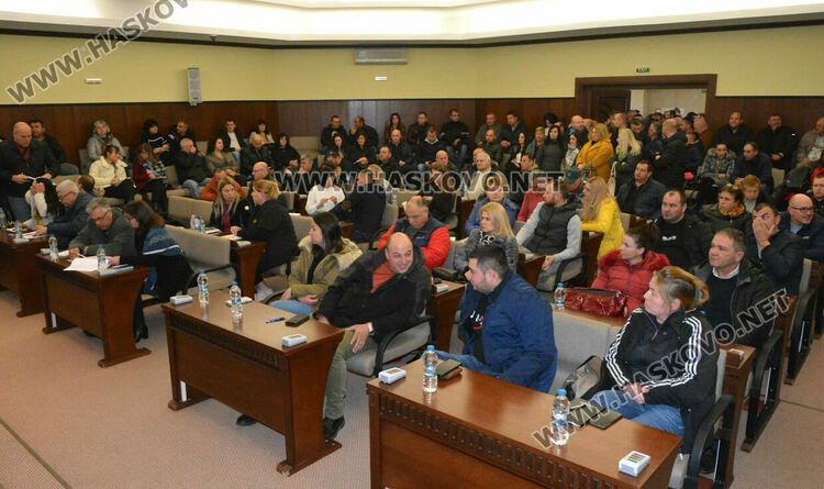 Животновъди на протест в Хасково заради ниските изкупни цени на млякото и с искане за промени