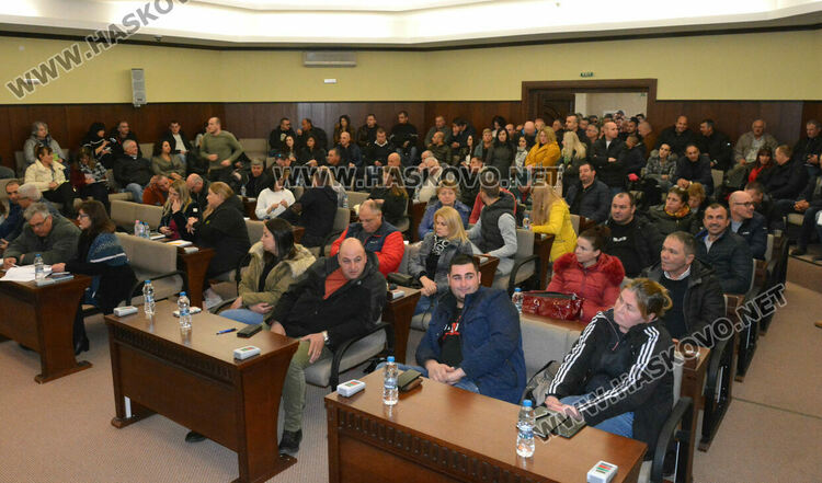 Животновъди на протест в Хасково заради ниските изкупни цени на млякото и с искане за промени