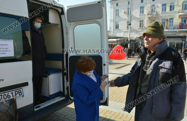 Безплатни изследвания за СПИН в Хасково, петима са заразени за година