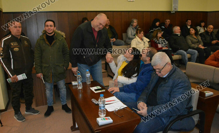 Животновъди на протест в Хасково заради ниските изкупни цени на млякото и с искане за промени