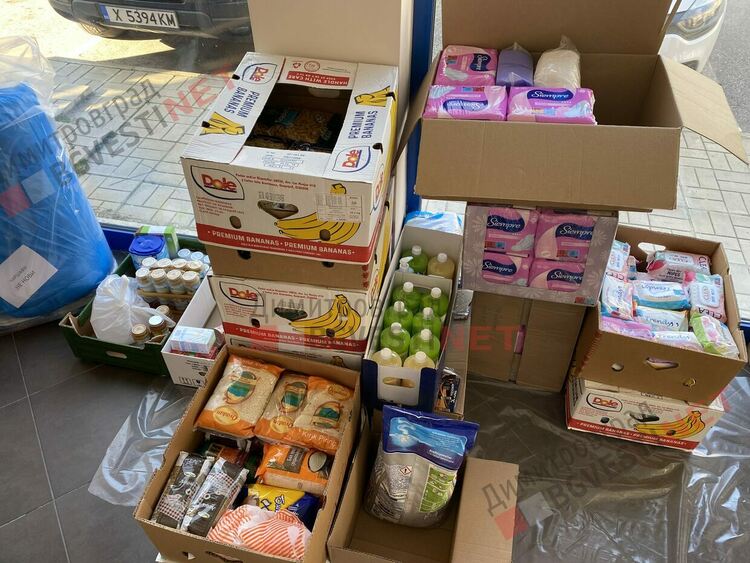 Дарители от Димитровград, Хасково и Стара Загора се включиха в кампанията "Димитровград подава ръка" - приключва в петък вечер