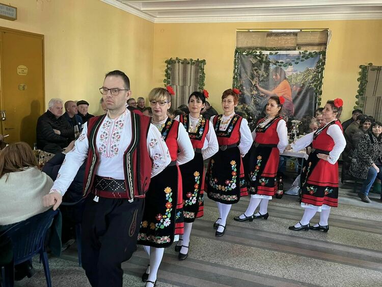 В Татарево избраха майсторите на виното