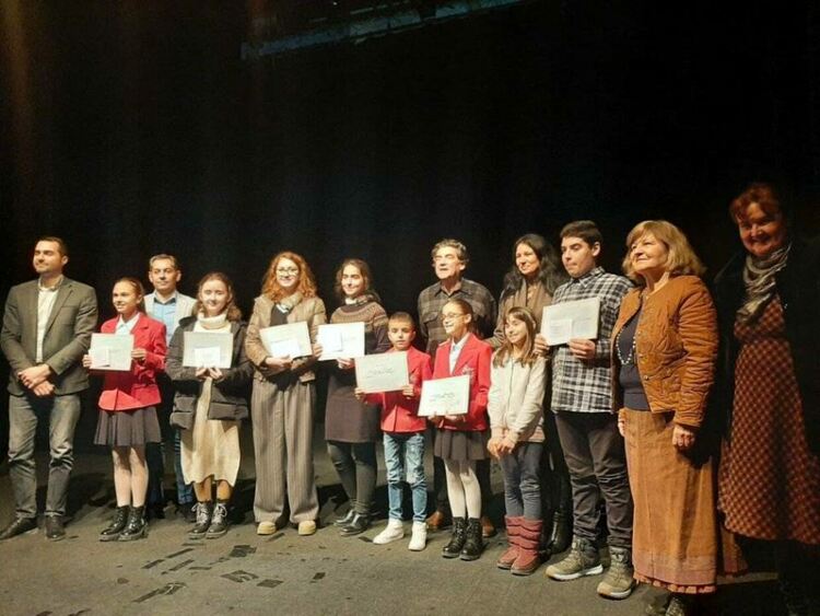 Наградиха най-добрите рецитатори от конкурса в памет на Левски