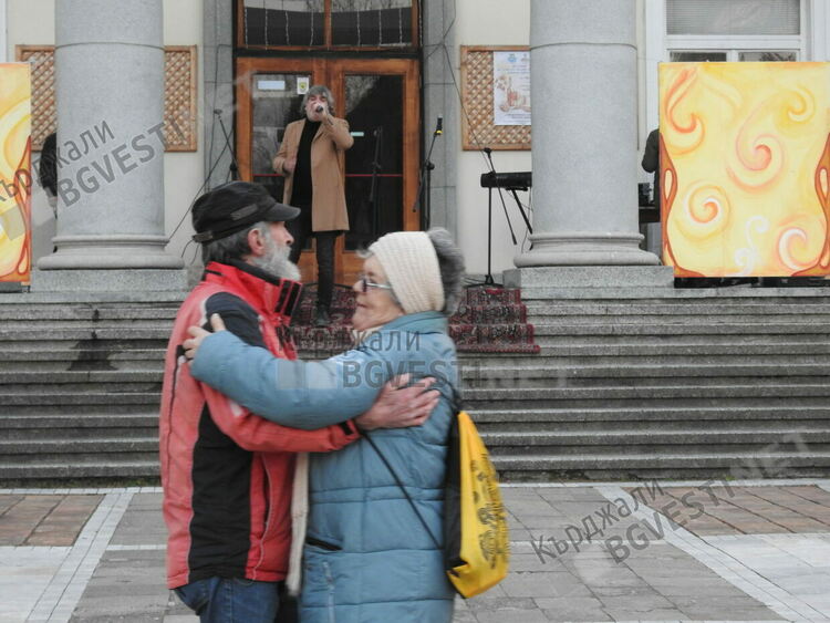 Константина Карабоюкова стана винар на годината в Кърджали, кърджалийци се спретнаха неповторим празник за Трифон Зарезан