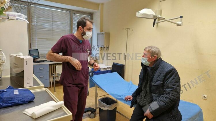 С д-р Марангозов