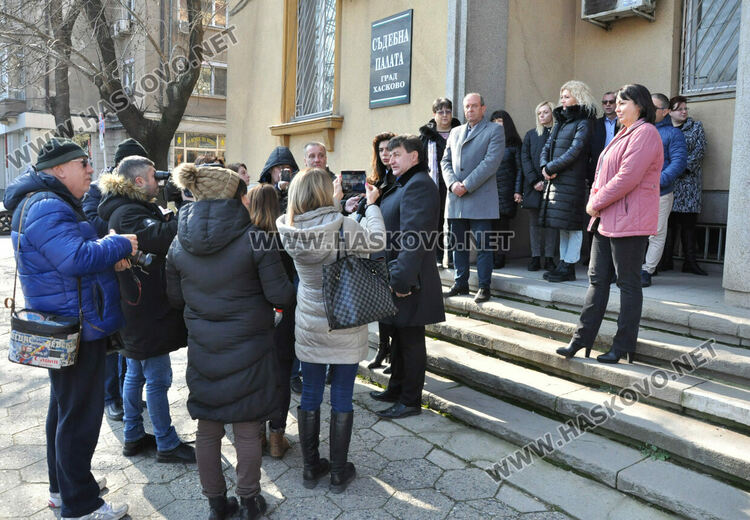 Прокурори и следователи от Хасково и страната с дарение за засегнатите от земетресението в Турция
