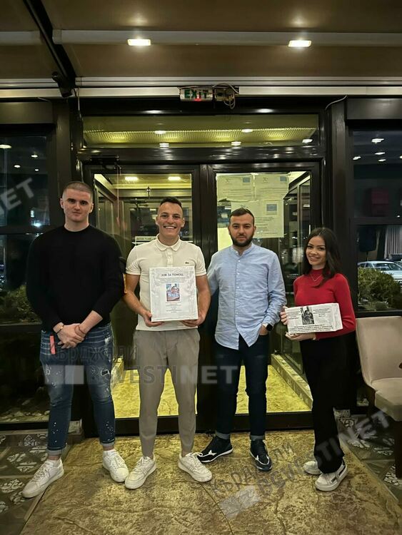 Младите ротарианци от Интеракт клуба с дарителска акция за лечението на малката Дамла от Солище