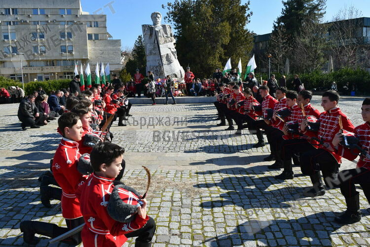150 години от гибелта на най-великия син на майка България  -	Васил Левски -