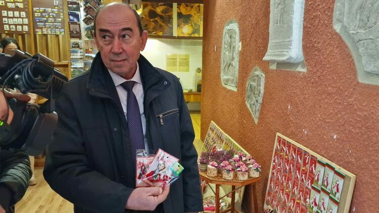 Мартенски благотворителен базар отвори врати в Асеновград 