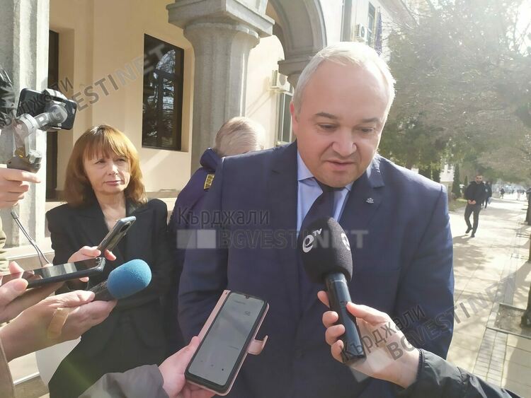 Министър Демерджиев в Кърджали:Очакваме засилване на купуването на гласове на предстоящия вот!