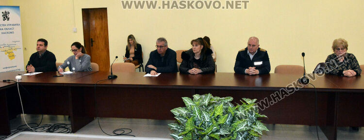 От РИК-Хасково се надяват бюлетините да се отчитат с два протокола