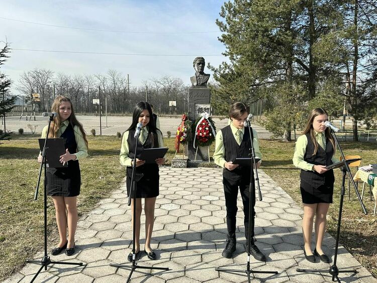 ПГСС почете делото и саможертвата на Апостола