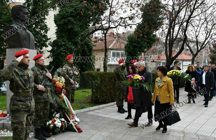 Хасково почете 150 г. от гибелта на Васил Левски 
