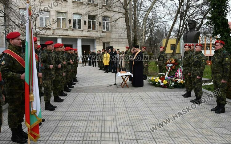 Хасково почете 150 г. от гибелта на Васил Левски 