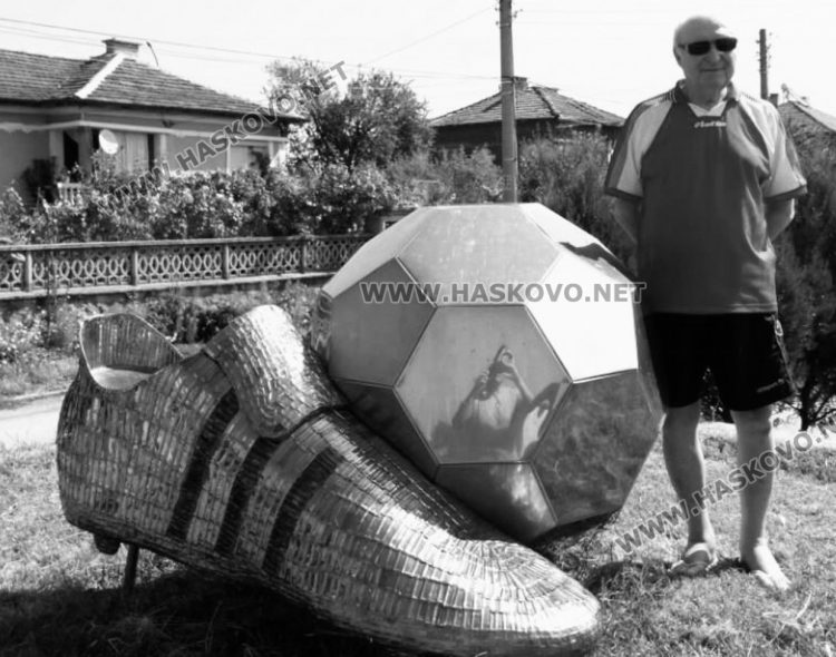 На 78 г. почина легендарният футболист Петър Жеков