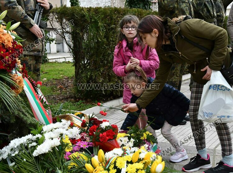 Хасково почете 150 г. от гибелта на Васил Левски 