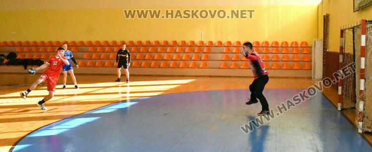 „Асти“ записа победа и загуба в първенството за хандбалисти до 19 г.