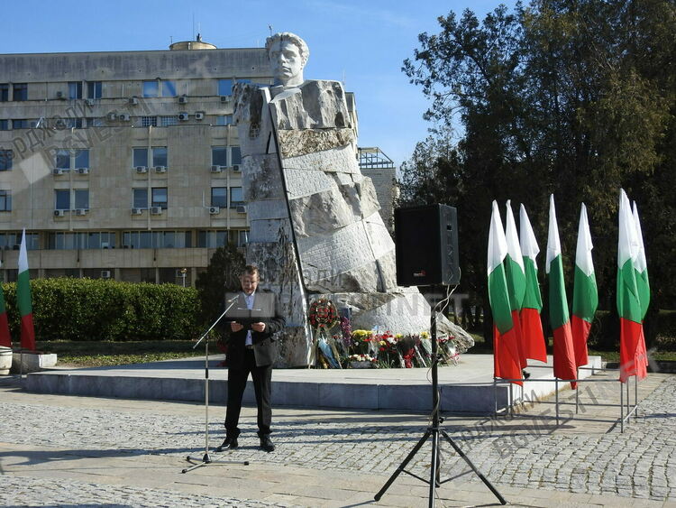   Кърджалийци:Апостолът на Свободата изпревари времето си!
