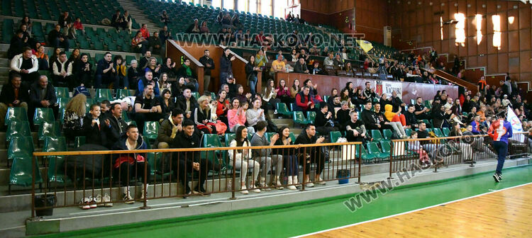 Бакетболистите на Хасково взеха дербито с „Хебър“