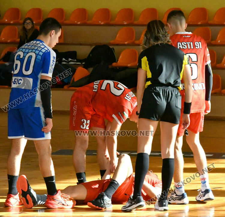 „Асти“ записа победа и загуба в първенството за хандбалисти до 19 г.