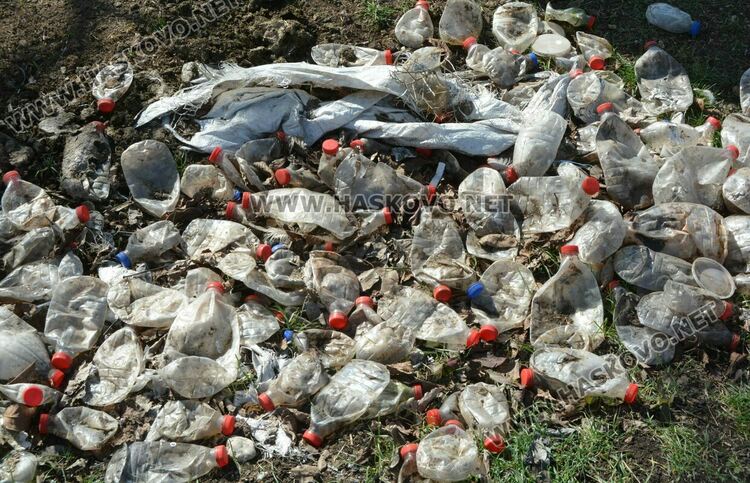 Разчистват незаконно сметище, още две глоби за хасковлия