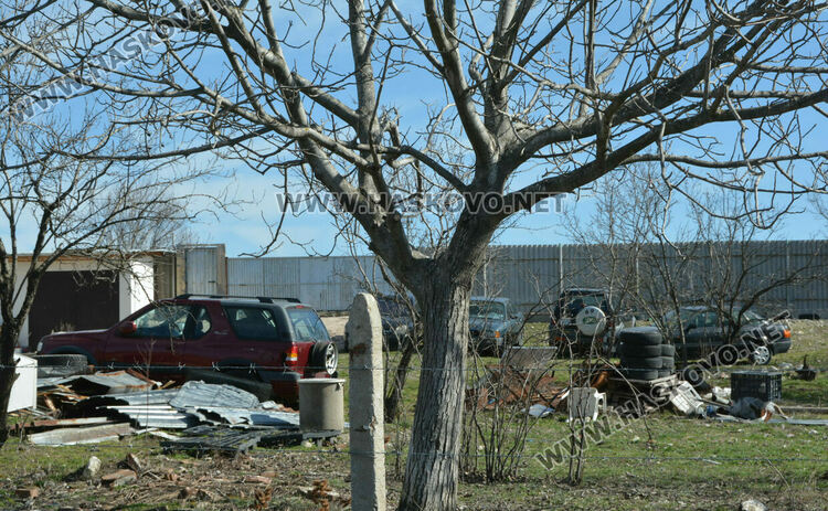 Разчистват незаконно сметище, още две глоби за хасковлия