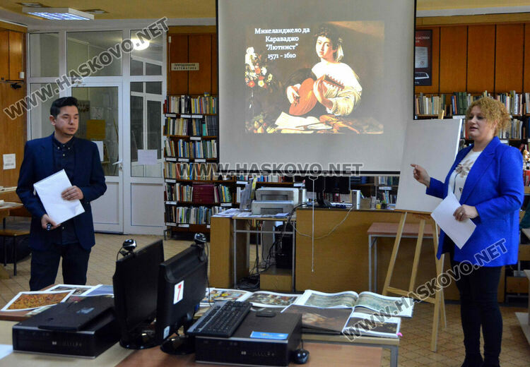 Преподаватели по музиката и изобразително от училище „Шандор Петьофи“ направиха бинарен урок