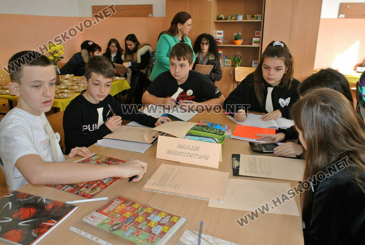 Ученици от „Смирненски“ правиха палачинки с помощта на математиката