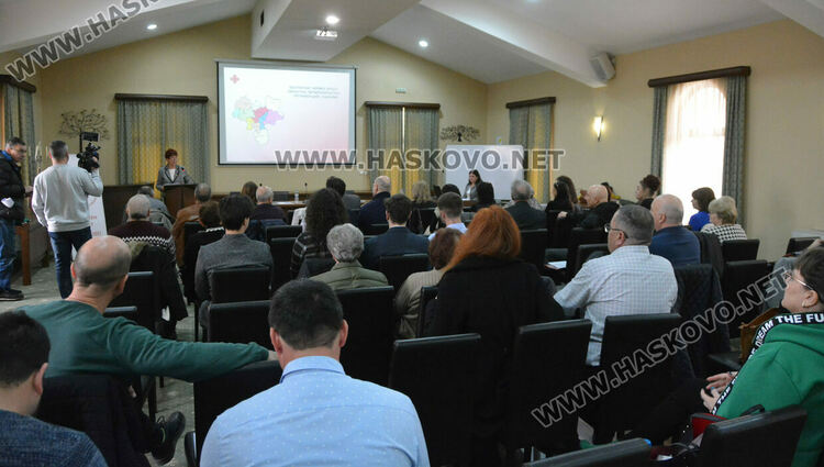 БЧК-Хасково завери 113 талона за водни спасители за 2022 г., подпомогна 190 украинци 