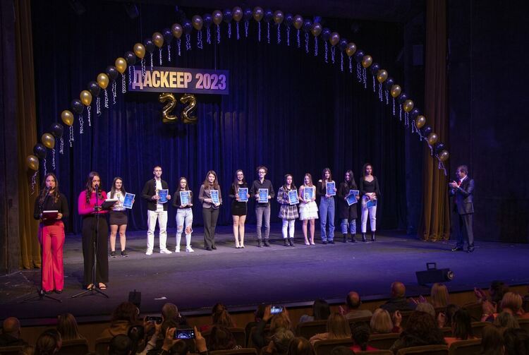 Славейковци отново блеснаха с церемонията "Даскеер", даряват средствата за лечението на Габи и Дамла 