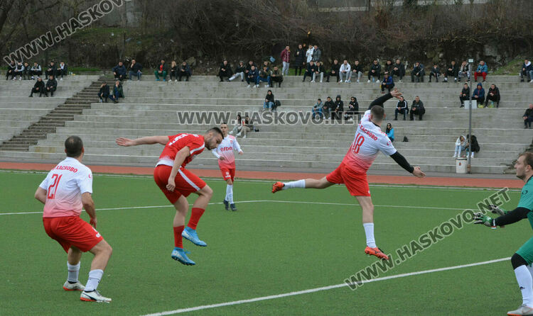 Емил Ангелов донесе победата на ОФК “Хасково“ в местното дерби на областната група