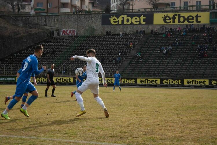 Снимка: Антон Атанасов, публикувана в профила на ФК "Родопа"